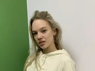 CorinnaFiorini cam sex amateur